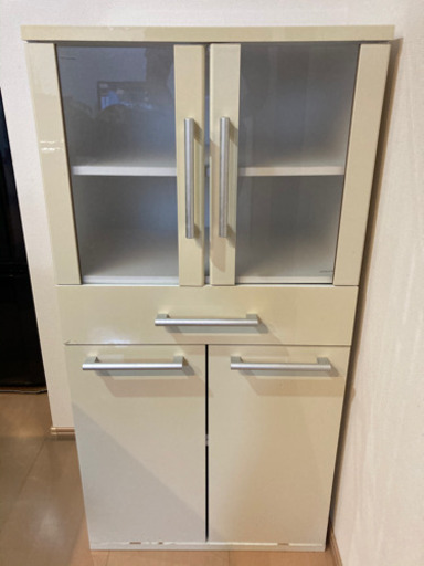 食器棚(ニトリ35,000円相当)