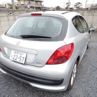プジョー207！ターボの5MT！伸びやすい？タイミングチェーン交換済み！車検あり！の画像