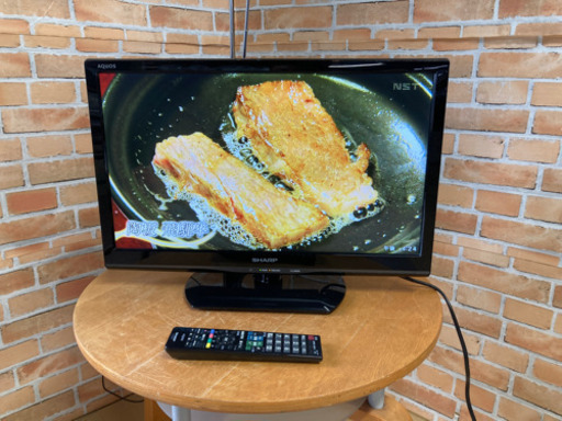 SHARP AQUOS 22型液晶テレビ　2015年製