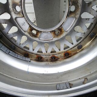 組み替えバランス出来ます ！ミニバン 6穴アルミホイール 15インチ 6.5JJ 215/65R15 96S ブリジストンB361タイヤ アルミ 1本 ニッサン エルグランド 等の画像