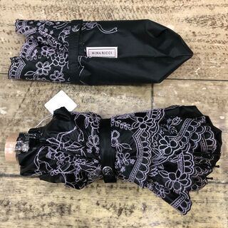きまりました　美品　ニナリッチ　Nina Ricci　花柄　黒　日傘　サマーシールド　防水　折り畳み傘　刺繍の画像