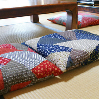 安心の国産 パッチワーク風和風モダン座布団 20枚の画像