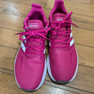 adidasレディーススニーカー23.5