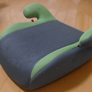 【中古】☆無償譲渡☆ ジュニアシート リーマンジュニアⅡ