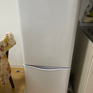 2ドア冷蔵庫差し上げます