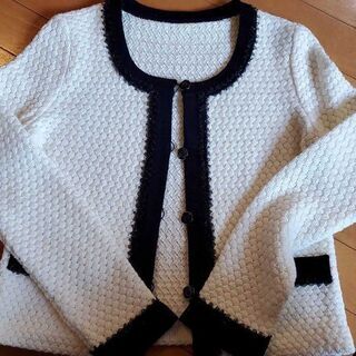 新品未使用　ニットジャケット