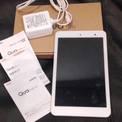 au Quatab タブレット　中古