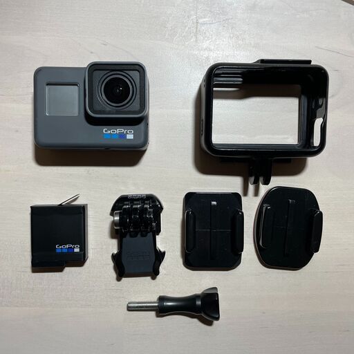 GoPro HERO 6 Black（SDカード、別売アクセサリー付き）ゴープロ　ウェアラブルカメラ