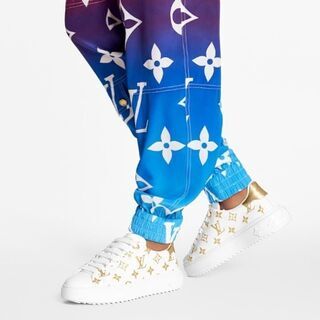 「正規品」Louis Vuitton ネイビー スニーカー 入手困難‼【日本完売コレクション品 2021SS新作 LVスニーカー】男女