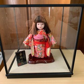♦️500円❗️  【市松人形(ケース付)】の画像