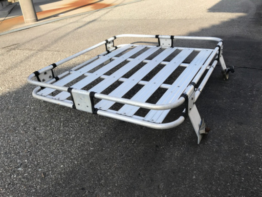 ジムニー JA11に付いてたルーフキャリア