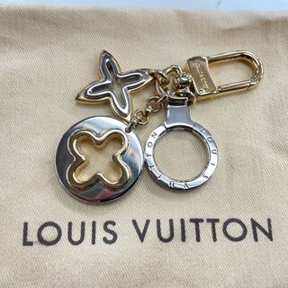 LOUIS VUITTON  ルイヴィトン　モノグラム　キーホルダー