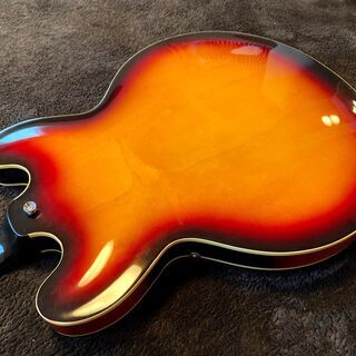 Epiphone / エピフォン　エレキベース　ケース・チューナー付属の画像