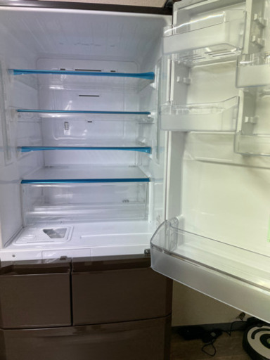三菱　ノンフロン冷凍冷蔵庫　420l MR-B42T-UW 12年製