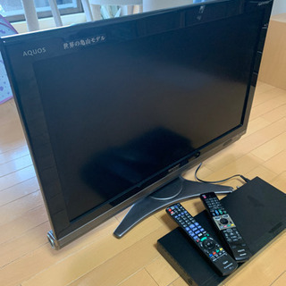 aquos32型とPanasonic レコーダーのセット
