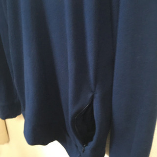 アディダスオリジナルス　ネイビーパーカーの画像