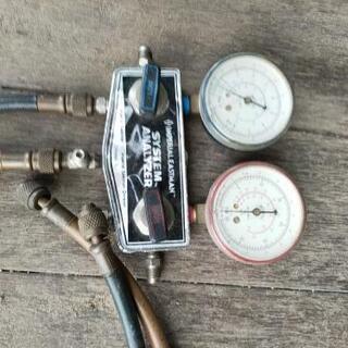 車?家庭用?エアコンガスチャージ