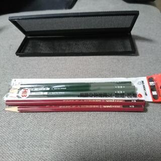 ペンケース+鉛筆各種セットの画像