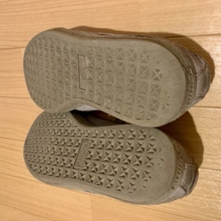 プーマ　スニーカーの画像