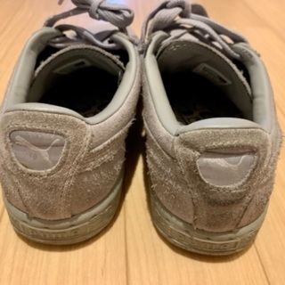 プーマ　スニーカーの画像