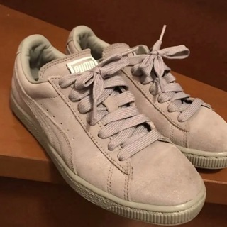 プーマ　スニーカー