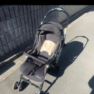 Aprica  カルッコライト　ベビーカーの画像