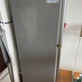 冷蔵庫　無料【自分で運搬出来る方のみ】の画像