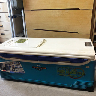 DAIWA  クーラーボックス　GX-5000R