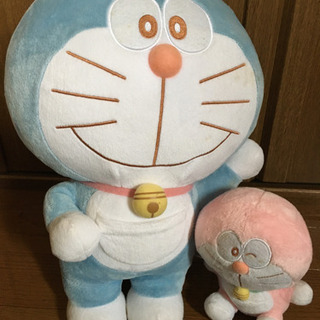 ドラえもん　ぬいぐるみ
