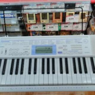 2016年製スタンド付きキーボード/カシオ