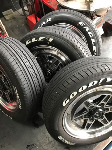 215/60r17  109/107  ホワイトレター　決まりました