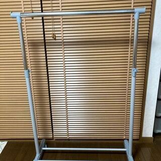 【無料】洋服掛けハンガーラック