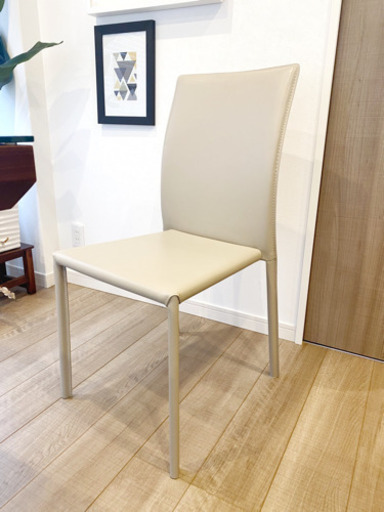 ダイニングチェア　スタッキングチェア4脚　定価57,200→39,000円