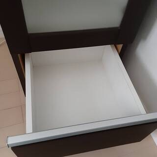 ガラス扉　棚 収納棚  （サイズ縦42cm　横40cm　高さ 136cm）の画像