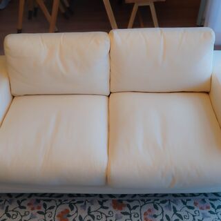 無印の2シーターソファお譲りしますの画像