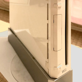 ニンテンドー  wii 本体【おまけ】バランスwiiボードとwi...