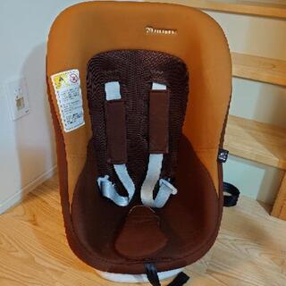 エールベベ　キュート　フィックス　チャイルドシート　ISONIX...