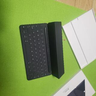 iPad pro smart keyboard ジャックの画像