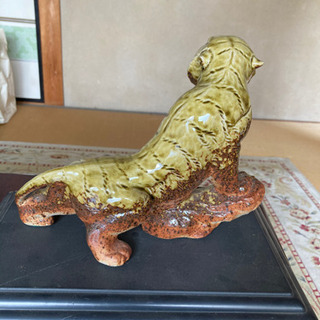 置物　　虎の画像