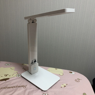 LED 調光式デスクライトの画像