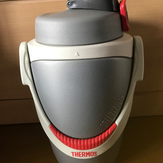 ジャグ　保冷専用　サーモス 水筒
