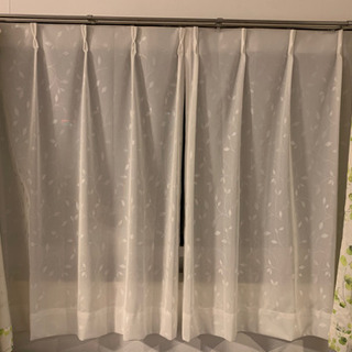 最終値下げ🙌✨ニトリ　花粉キャッチ機能付きレースカーテン