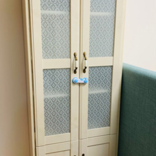 アンティーククローク棚　収納棚の画像