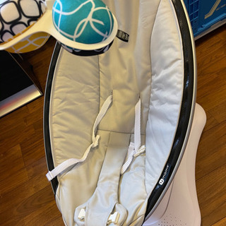 4moms mama Roo クラシックグレーの画像