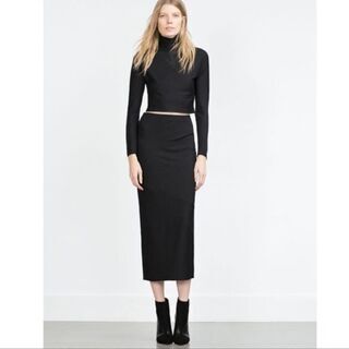 ザラ　ZARA ニットとタイトスカート　ニットセットアップ