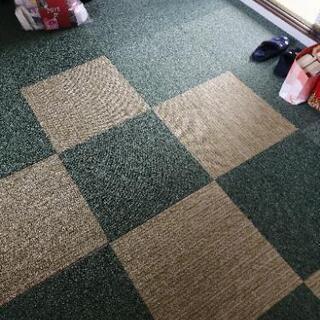 50×50タイルカーペット　30枚