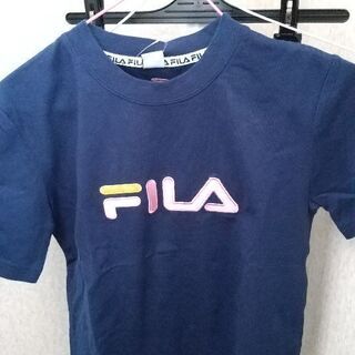 新品スポーツブランドTシャツ。Mサイズ。FILAとNIKE