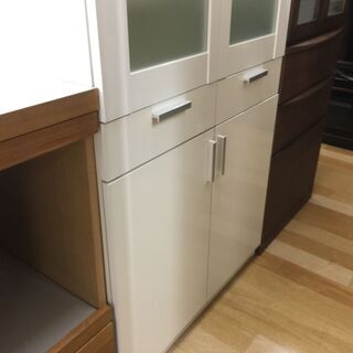 食器棚　　【トレファク岸和田店】