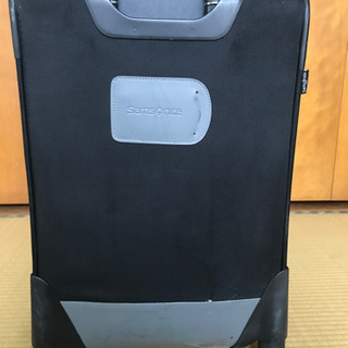 サムソナイトソフトスーツケース(黒)の画像