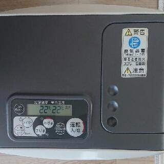 石油ファンヒーターの画像